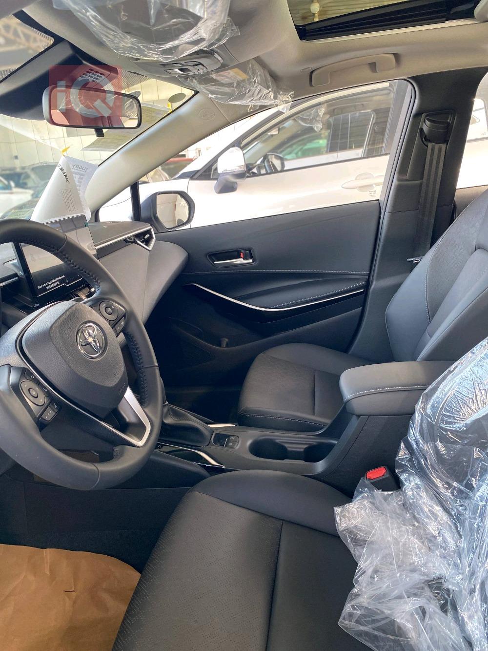 تۆیۆتا کۆرۆلا